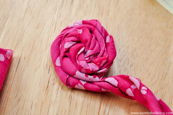 Rolled Fabric Flowers-4