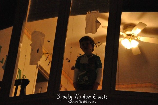 These spooky window ghosts are a super cheap decoration that the whole family can make together!  They have some seriously spooky curb appeal!