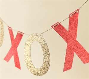 XOXO Banner Cricut