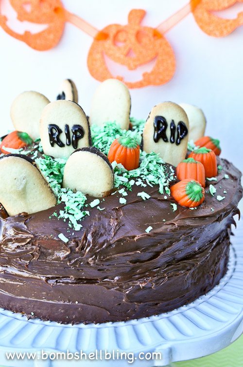 I love this Graveyard Cake! Simple enough for kids to help with, but cute enough to impress at a Halloween party! Brilliant!