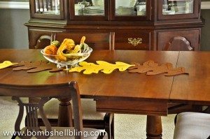 I love this fall leaf table runner that can be made for $8 in under 8 minutes!