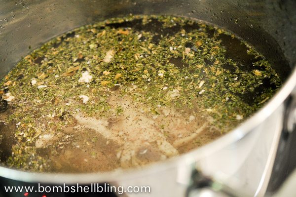 Use the leftover bones from your Thanksgiving turkey to make a hearty and delicious turkey stock! This turkey stock recipe is simple and delicious.