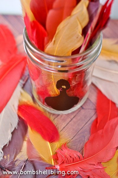 Teaching kids gratitude is easy with this silly turkey gratitude jar idea! Perfect for Thanksgiving!