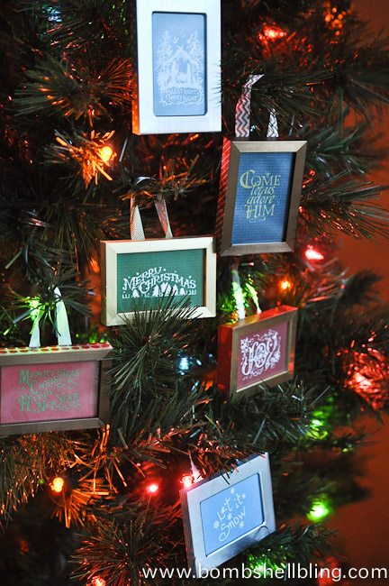 Free printables for simple framed Christmas ornaments!