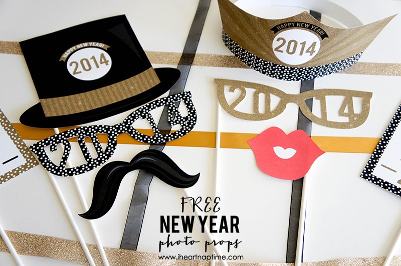 40+ New Year's Eve Party Ideas for food, decorations, activities, and more to make your kid-friendly New Years Eve Party a ball!