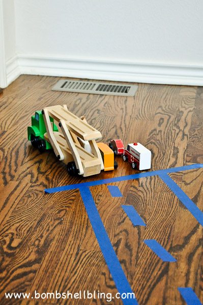 Such a cute indoor learning game for kids! Perfect for preschoolers, moms, and homeschool!