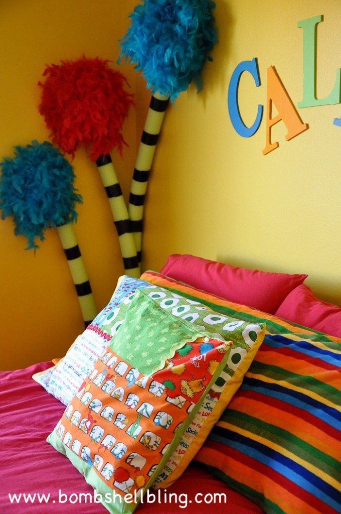 I LOVE these Dr. Seuss pillows!!! What a perfect way to add fun touches to a kid's bedroom!