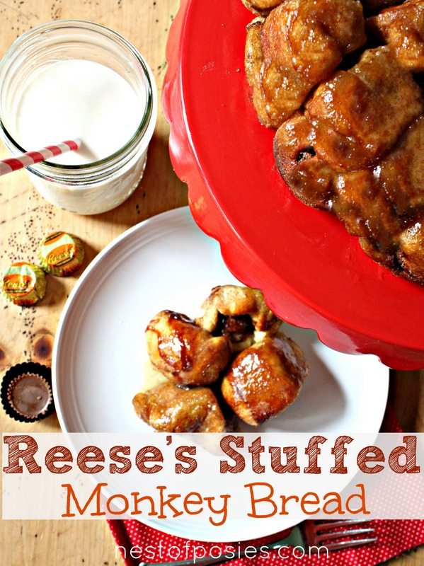 KReeses-Stuffed-Monkey-Bread1