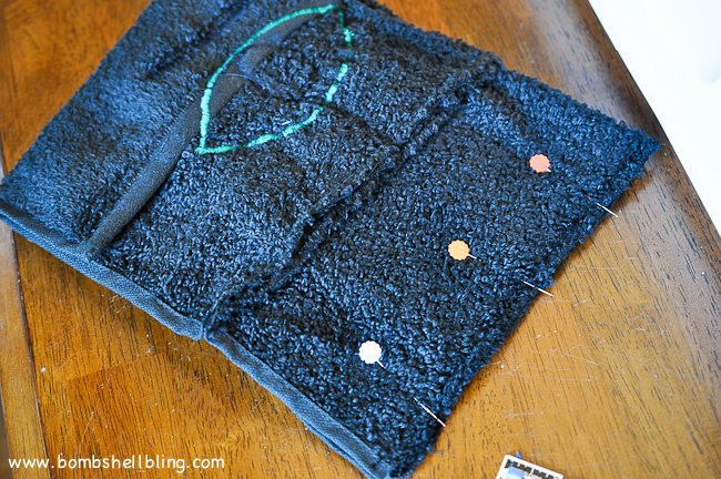 Toothless Hooded Towel-11