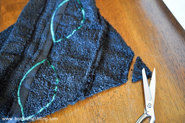 Toothless Hooded Towel-12