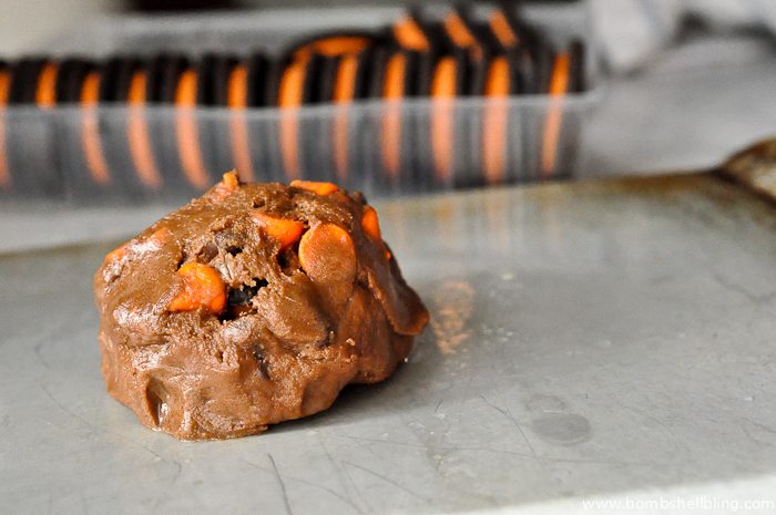 WHOA MAMA!!! Halloween Oreo Stuffed Double Chocolate Cookies!!!!!