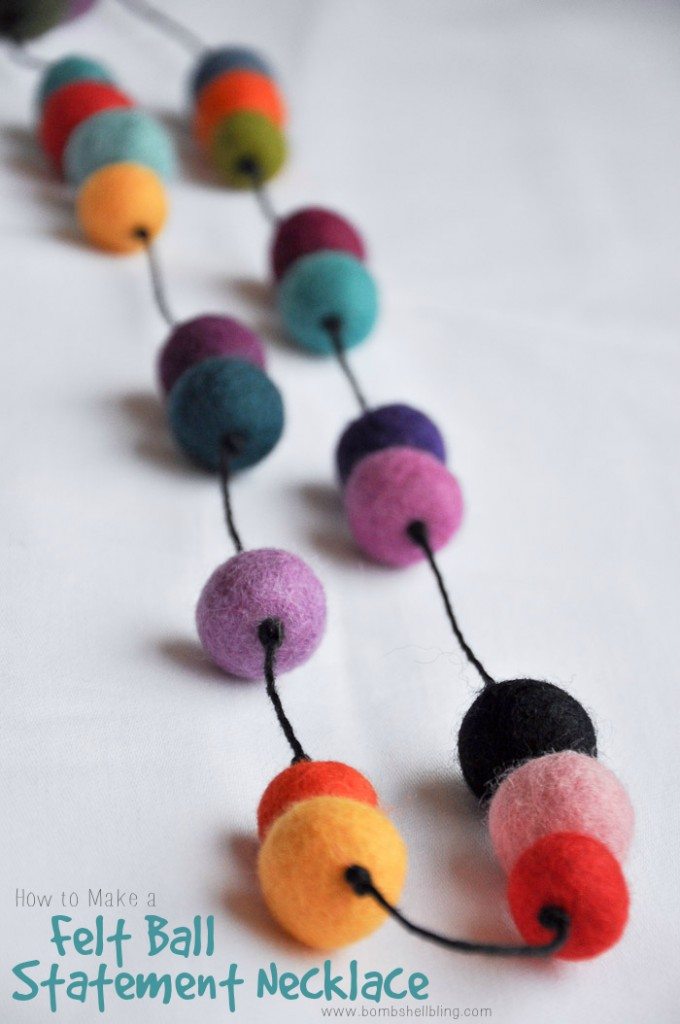 This colorful felt ball necklace tutorial is simple to make and a FABULOUS statement jewelry piece! It is bold, durable, and stylish! Mix up colors to make the style your own!