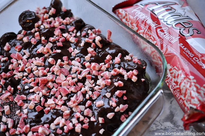 Peppermint Oreo Surprise Brownie-2