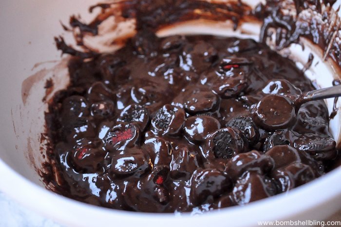 Peppermint Oreo Surprise Brownie
