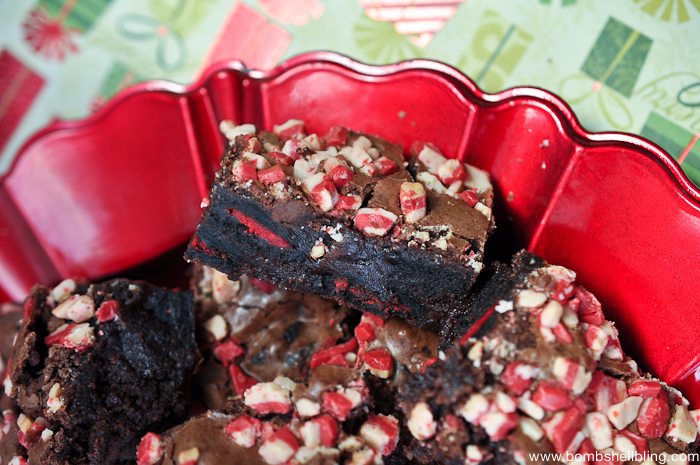 Peppermint Oreo Surprise Brownies-4