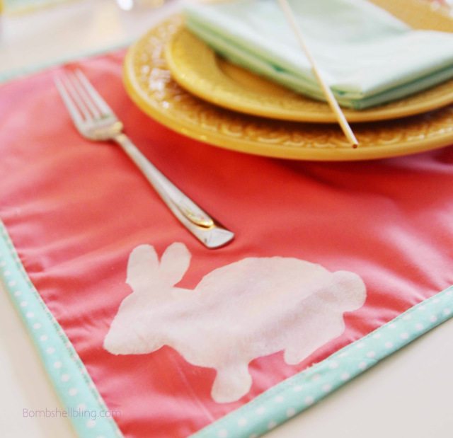 Make these sweet Easter placemats for your Easter tablescape using this awesome tutorial.