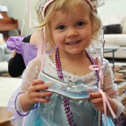 Cinderella’s Slipper Scavenger Hunt