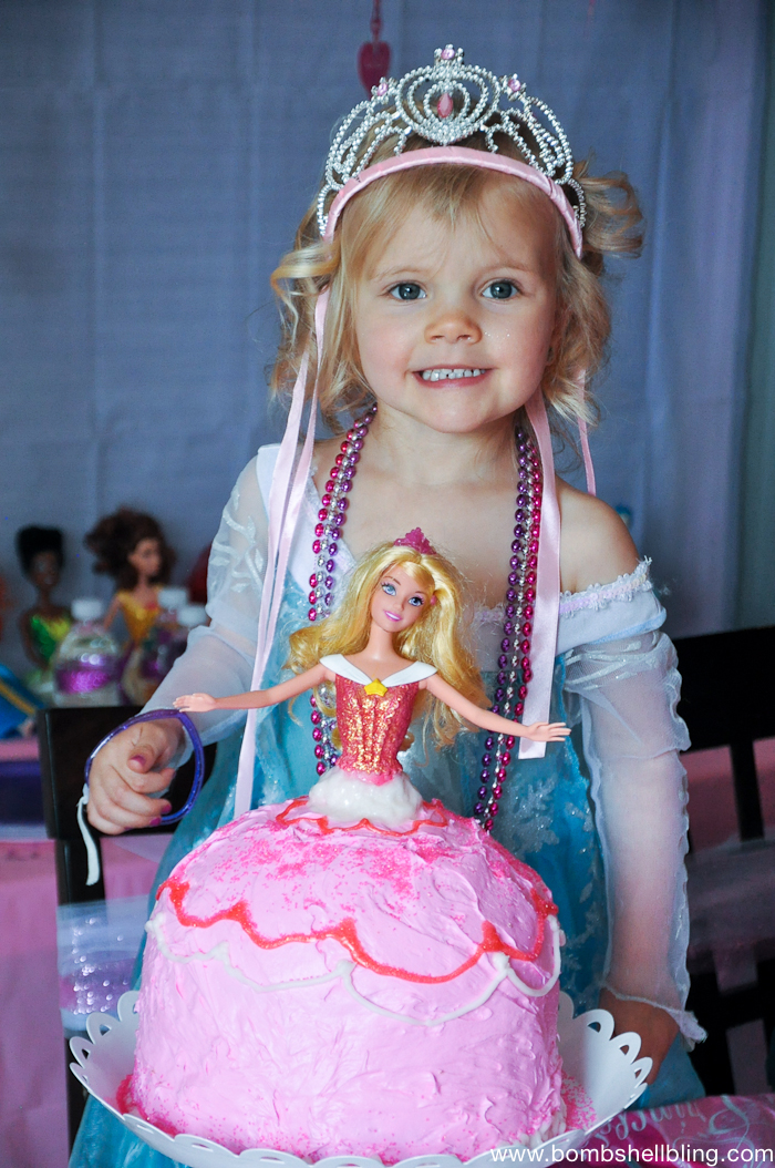 I ADORE this Bippity Boppity Boutique Party!! Perfect for little girls!