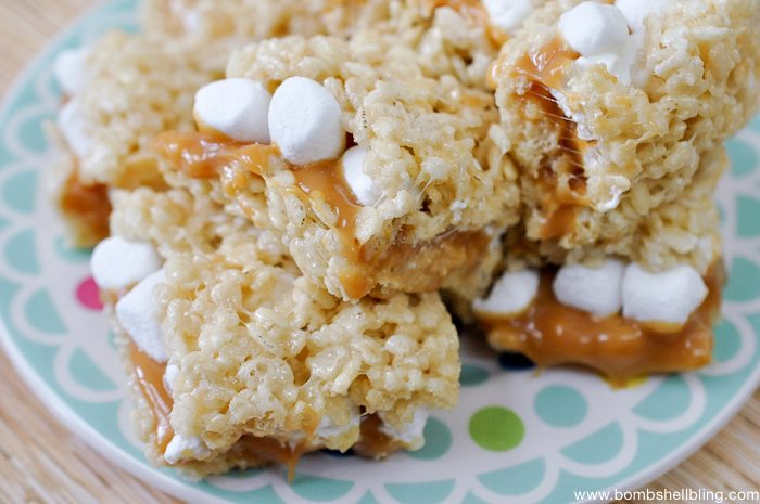 Caramel Rice Krispie Treat Sandwiches-10