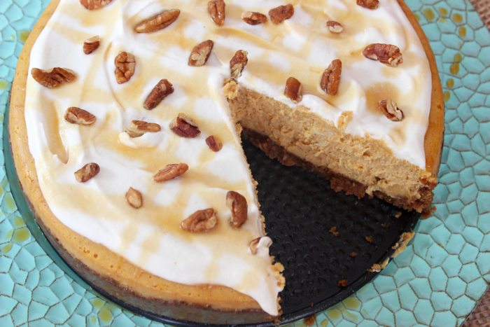 Pumpkin-Cheesecake-with-Gingersnap-Crust
