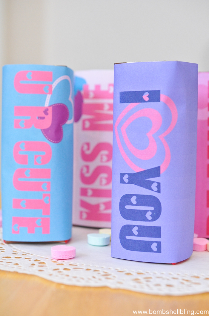 These Valentine's Day printable milk box wrappers are perfect to make drinks for a class party or lunchbox extra cute this February! FREE to download now.