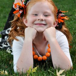 Bubblegum Bead Halloween Necklace Tutorial