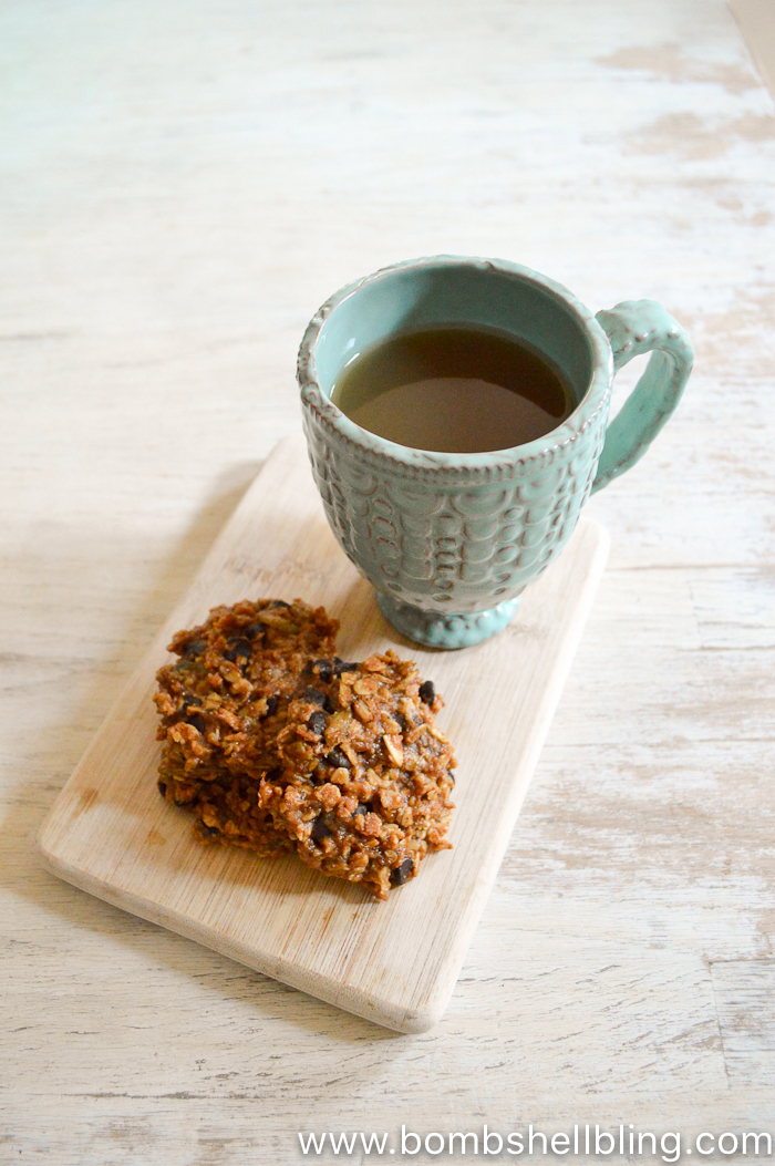 These DELICIOUS pumpkin butter breakfast cookies are SO easy to make and the PERFECT Fall snack!