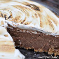 Decadent & Dark Chocolate S’mores Pie