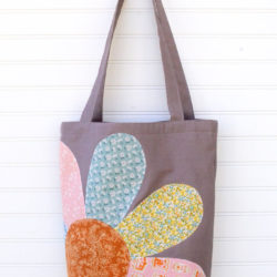 Spring Flower Tote Bag – Free Sewing Pattern
